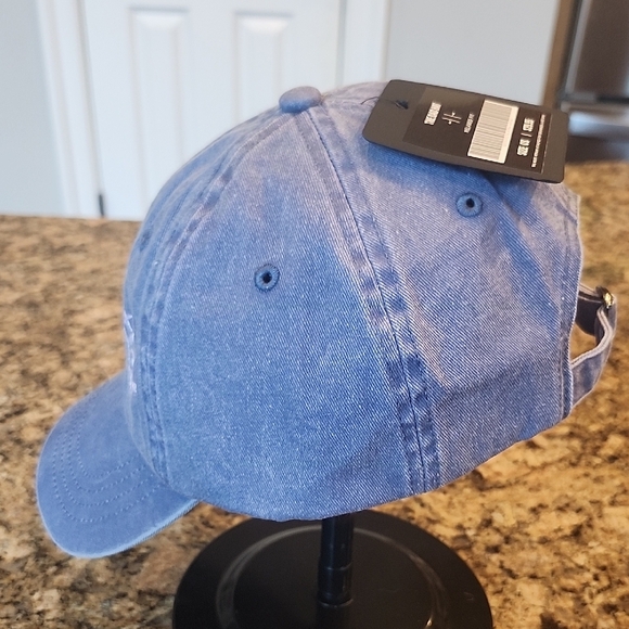 Fabletics Kids‎ Blue Cap - Picture 3 of 5